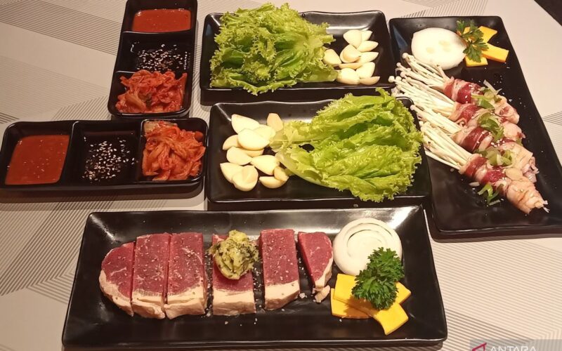 Mencicipi hidangan panggang dan “hotplate” a la Korea di Grillman