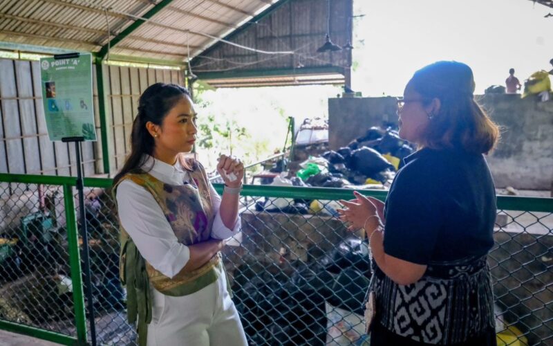 Wamenpar: Inisiatif penanganan sampah dukung pariwisata berkelanjutan